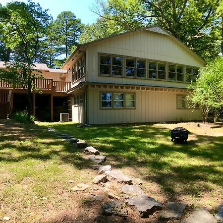 Pine Crest Lodge Юрека Спрингс Екстериор снимка